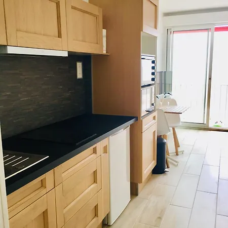 Merveilleux Face La * רויאן