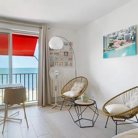 Merveilleux Face La Apartment